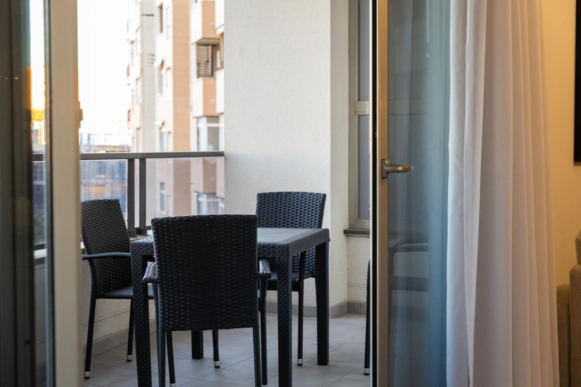 Guillman Suites Alicante Eksteriør bilde